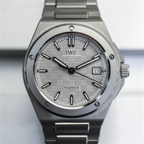 nuovo iwc ingenieur 2023|iwc ingenieur 40 titanium.